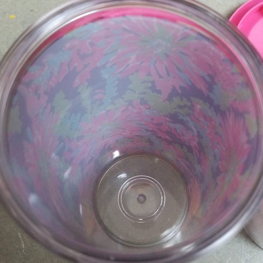 Lilly Pulitzer tumblers - Picture 4 of 6